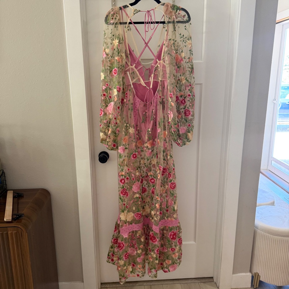 For Love & Lemons Luna Sheer Floral Embroidered Maxi Dress Pink Small NWT Boho - Picture 5 of 7